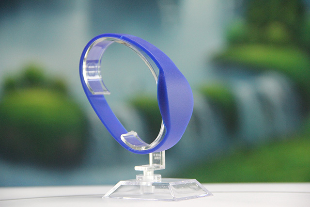 飛利浦CPU卡可以兼容M1系列芯片卡，安全性更高